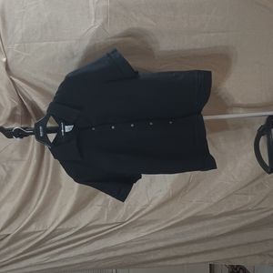 Sag Harbor short sleeve linen button up in black